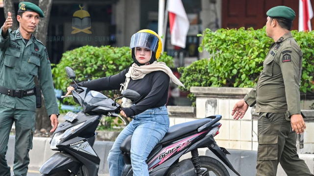 Operasi Razia Penegakan Syariat Islam Di Aceh